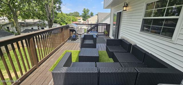 217 Seeley Avenue, Keansburg, NJ 07734