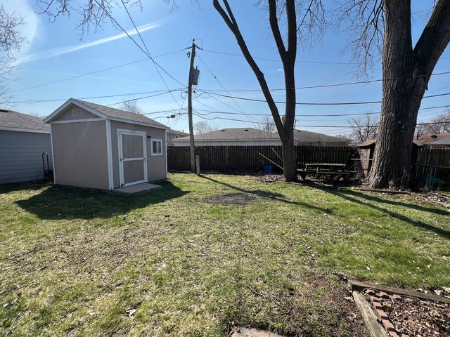 4367 Henry Street, Oak Forest, IL 60452