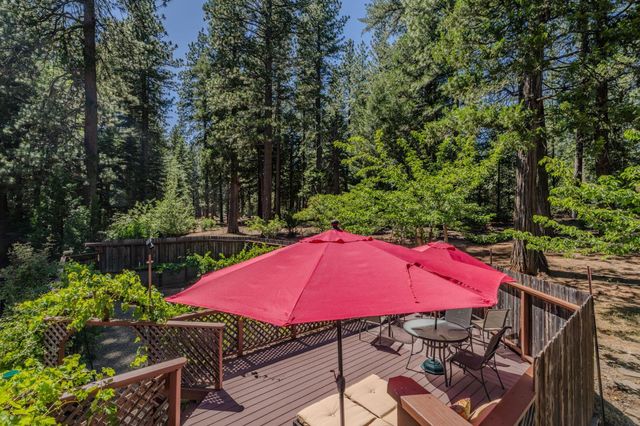 20516 E Pine Dr, Pioneer, CA 95666