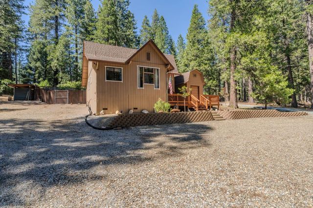 20516 E Pine Dr, Pioneer, CA 95666