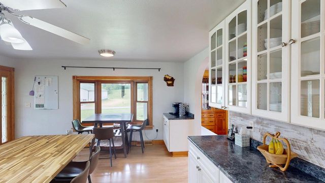 W25757 Bear Coulee ROAD, Trempealeau, WI 54661