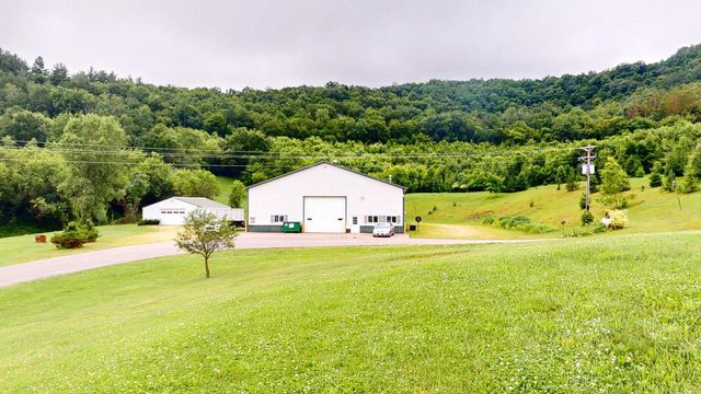 W25757 Bear Coulee ROAD, Trempealeau, WI 54661