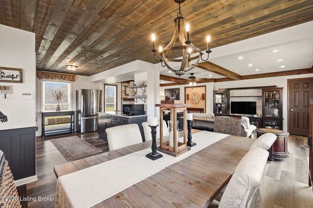 3900 Hawthorne Rd, La Grange, KY 40031