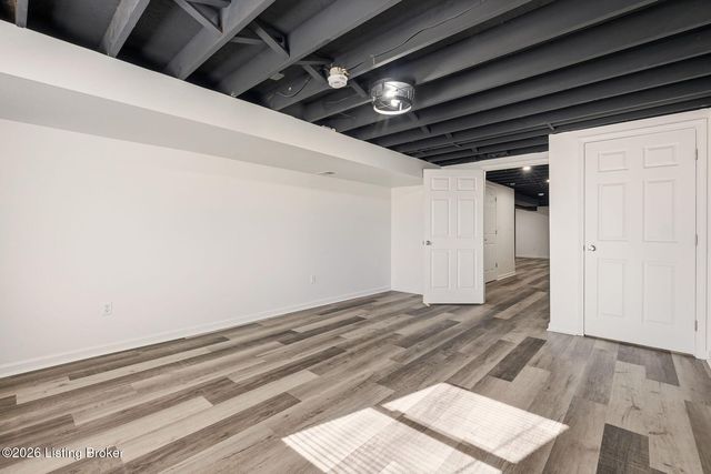 3900 Hawthorne Rd, La Grange, KY 40031