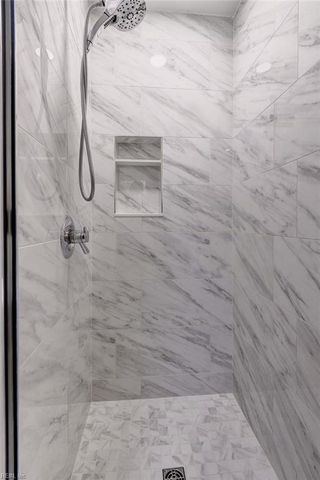 105 Ponsonby DR, Yorktown, VA 23693