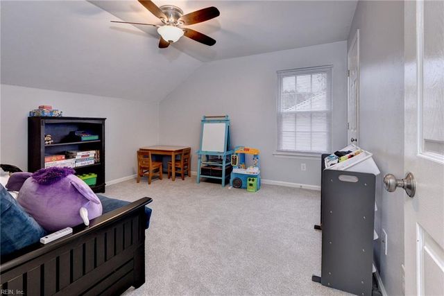 105 Ponsonby DR, Yorktown, VA 23693