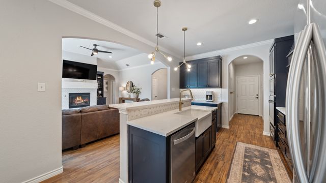 101 Lighthouse Lane, Mabank, TX 75143