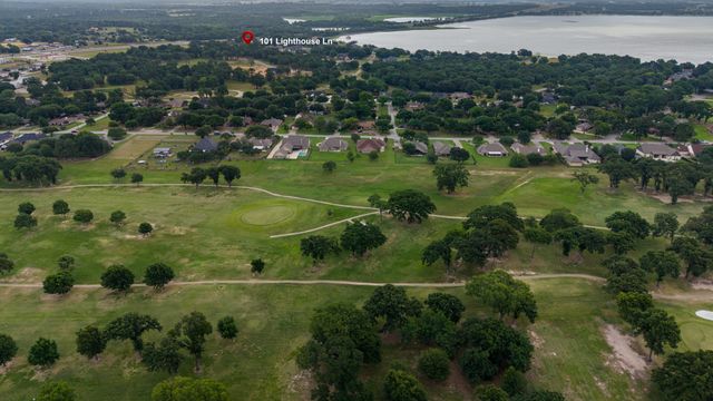 101 Lighthouse Lane, Mabank, TX 75143