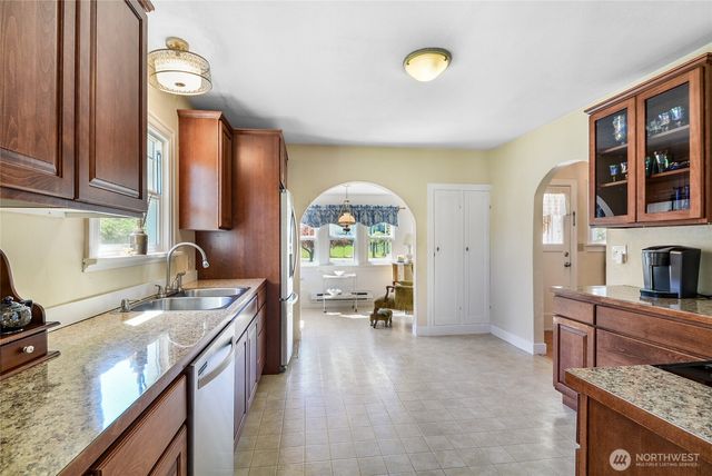 4227 252nd Street NE, Arlington, WA 98223