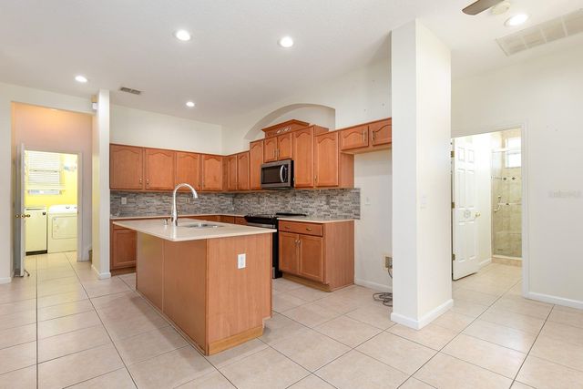 13409 VIA ROMA CIRCLE, Clermont, FL 34711