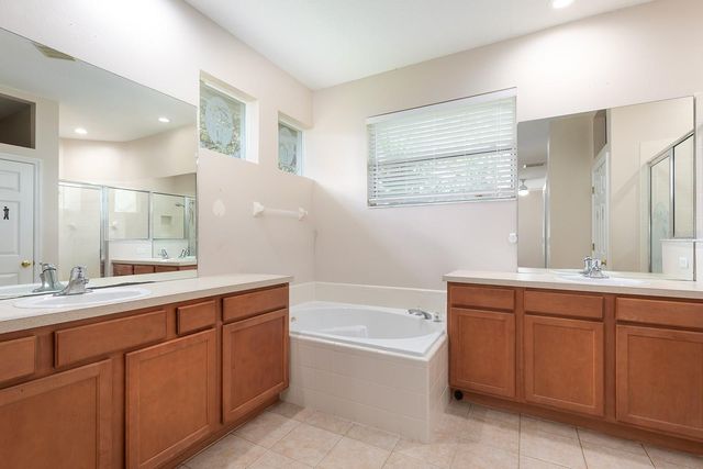 13409 VIA ROMA CIRCLE, Clermont, FL 34711
