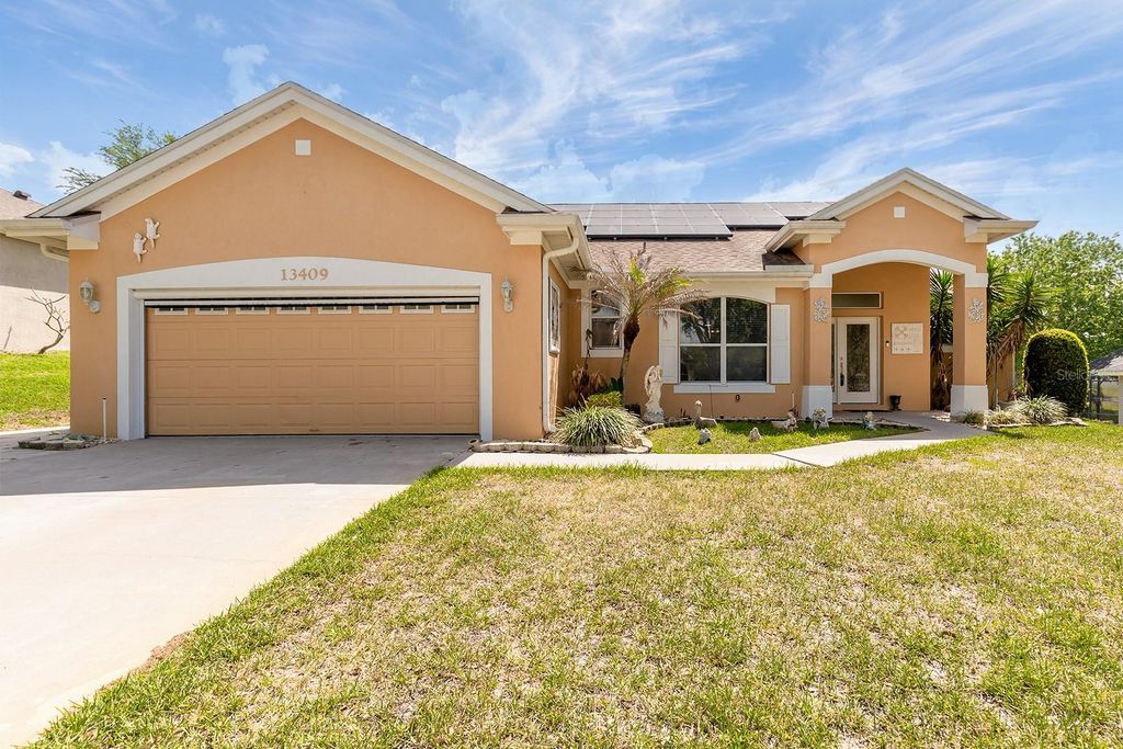 13409 VIA ROMA CIRCLE, Clermont, FL 34711