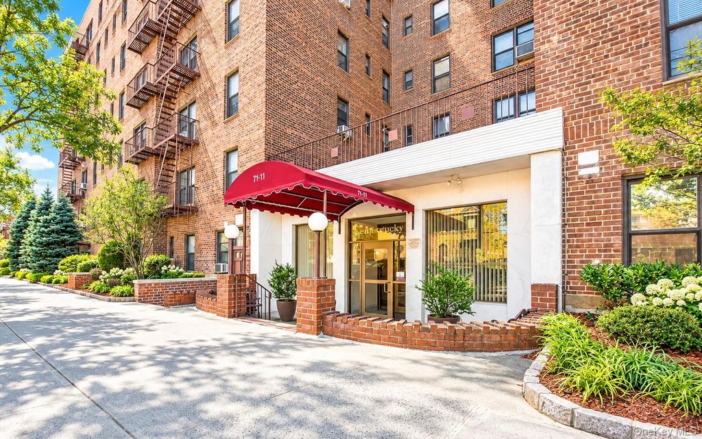 71-11 Yellowstone Boulevard 4M, Forest Hills, NY 11375 — exterior
