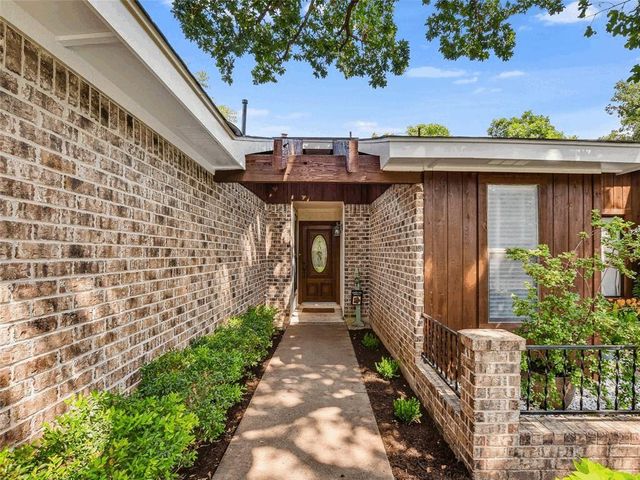 1720 Zimmerman LN, Round Rock, TX 78681