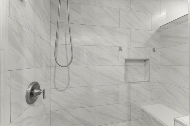 22 Shady Oak Lane, Conroe, TX 77304