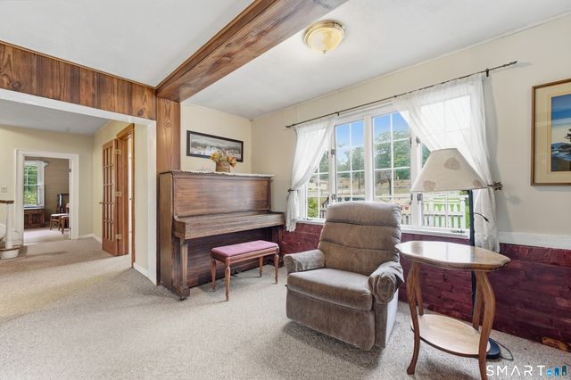 1823 Mountain Road, Suffield, CT 06093