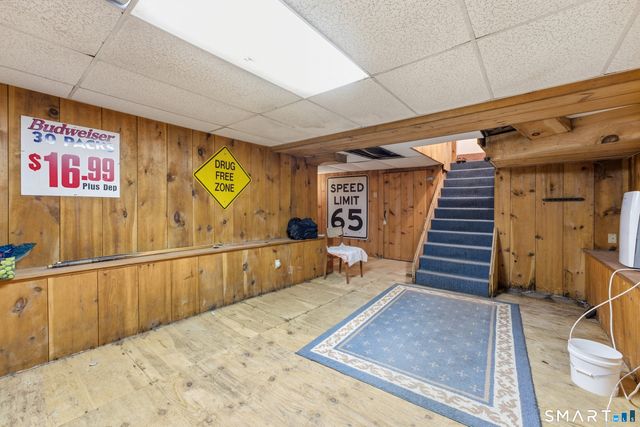 1823 Mountain Road, Suffield, CT 06093