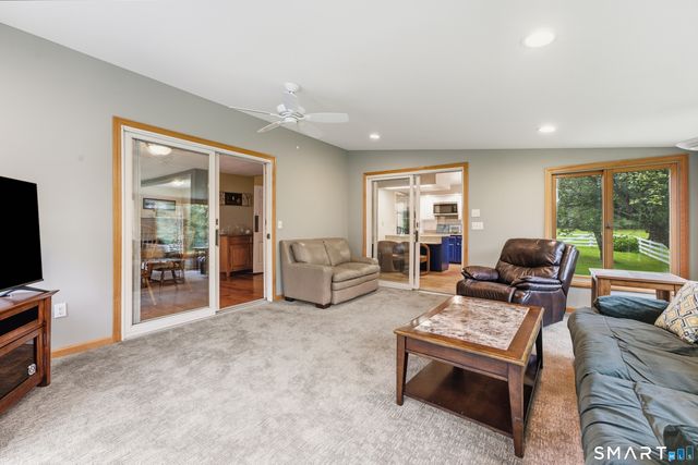 1823 Mountain Road, Suffield, CT 06093