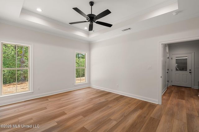 21 Redmont Drive, Sumrall, MS 39482
