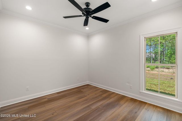 21 Redmont Drive, Sumrall, MS 39482