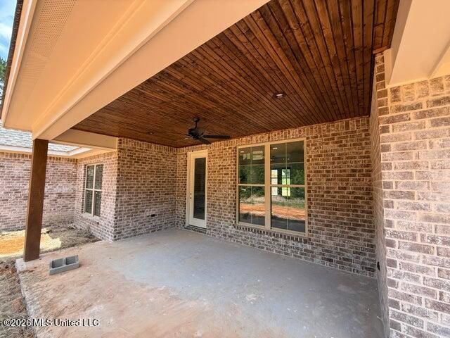 21 Redmont Drive, Sumrall, MS 39482