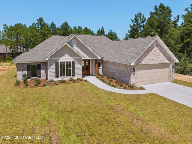 21 Redmont Drive, Sumrall, MS 39482