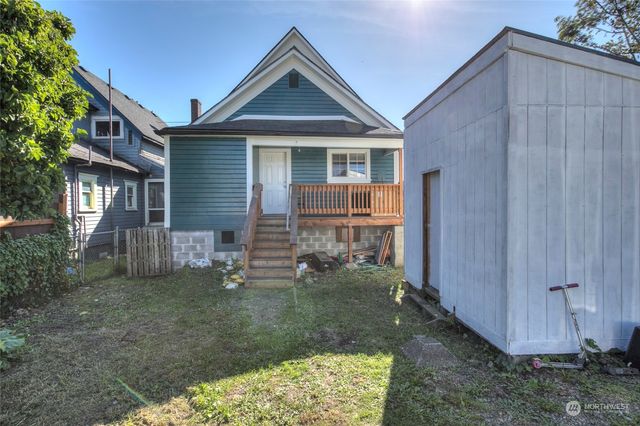 911 Wheeler Avenue, Hoquiam, WA 98550