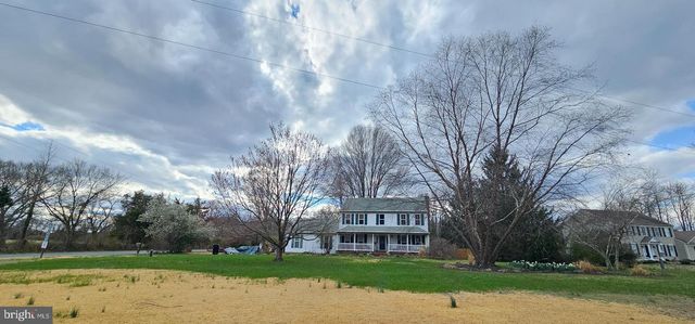 6 INDIAN POINT RD, Stafford, VA 22554