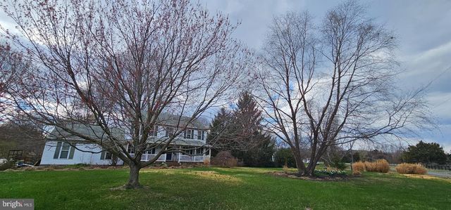 6 INDIAN POINT RD, Stafford, VA 22554