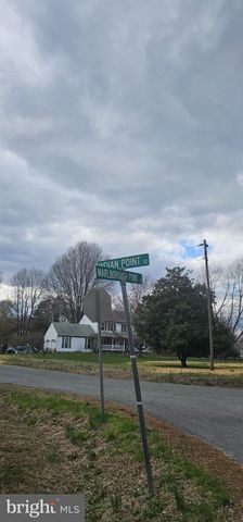 6 INDIAN POINT RD, Stafford, VA 22554