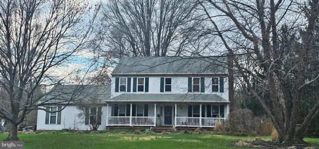 6 INDIAN POINT RD, Stafford, VA 22554