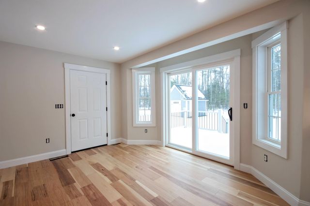 67 Bailey Drive, Rochester, NH 03868