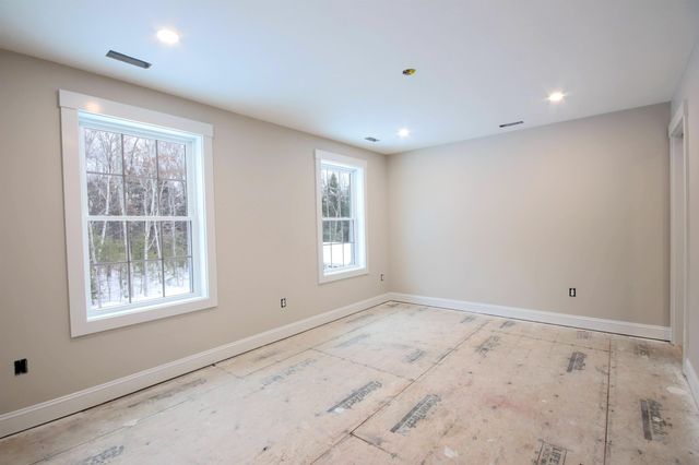 67 Bailey Drive, Rochester, NH 03868