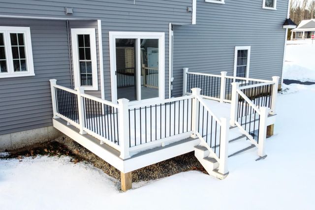 67 Bailey Drive, Rochester, NH 03868