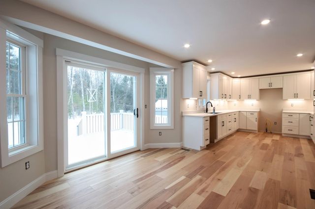 67 Bailey Drive, Rochester, NH 03868