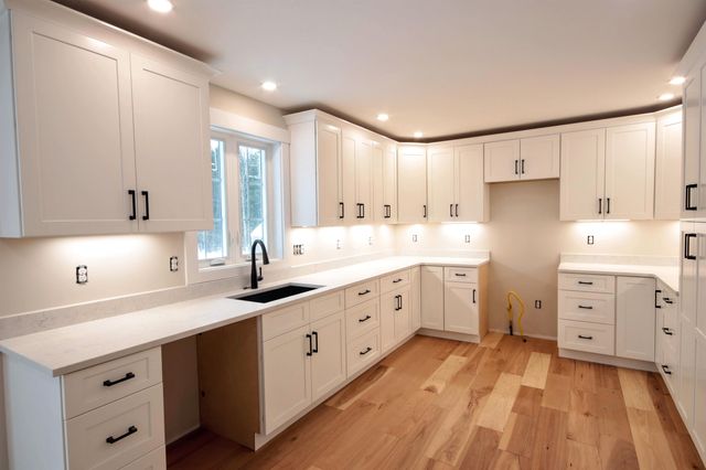 67 Bailey Drive, Rochester, NH 03868