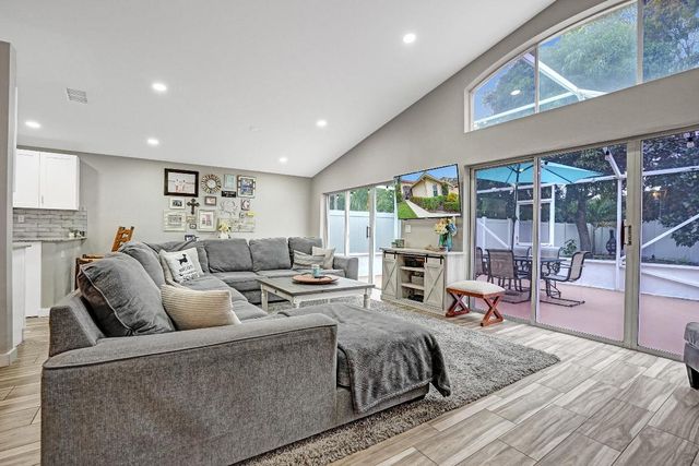 6332 Barton Creek Circle, Lake Worth, FL 33463