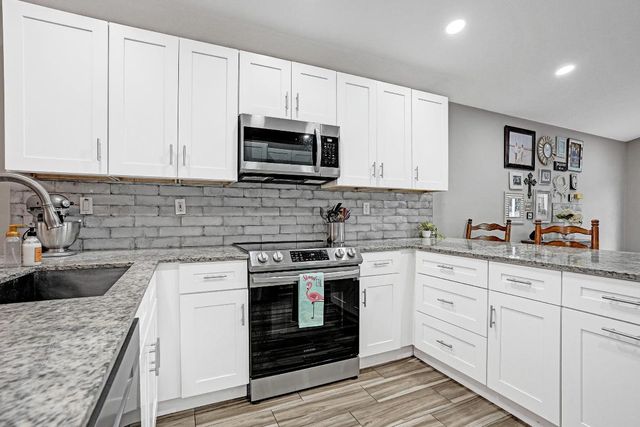 6332 Barton Creek Circle, Lake Worth, FL 33463