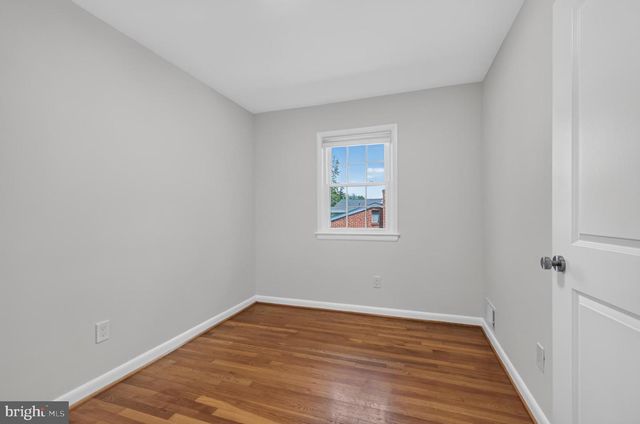 6824 FELIX ST, Mclean, VA 22101