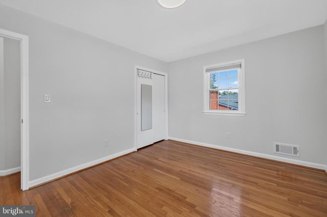 6824 FELIX ST, Mclean, VA 22101