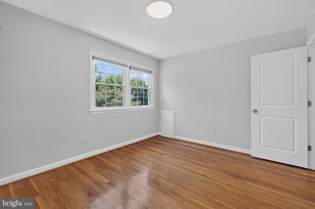 6824 FELIX ST, Mclean, VA 22101