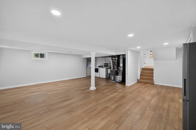 6824 FELIX ST, Mclean, VA 22101