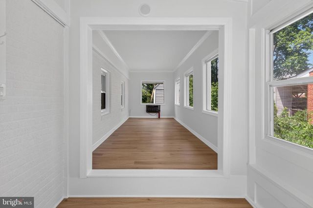 6824 FELIX ST, Mclean, VA 22101