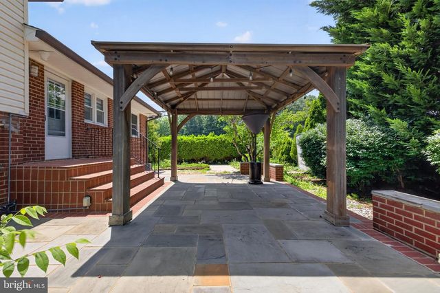 6824 FELIX ST, Mclean, VA 22101