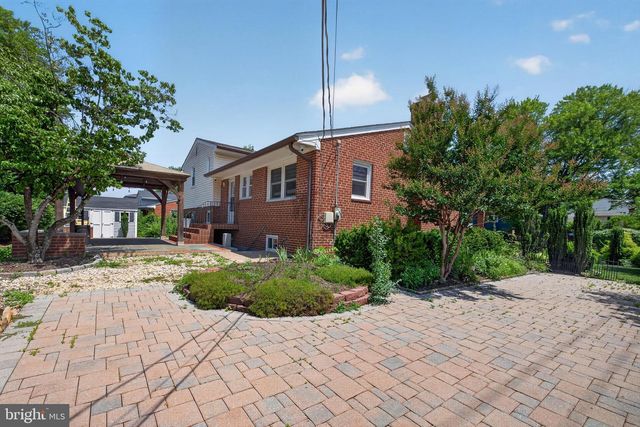 6824 FELIX ST, Mclean, VA 22101