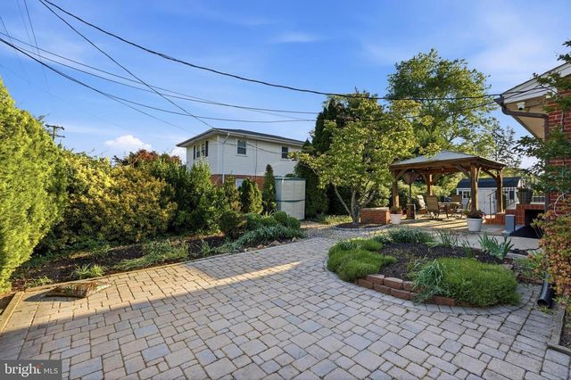 6824 FELIX ST, Mclean, VA 22101