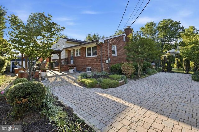 6824 FELIX ST, Mclean, VA 22101