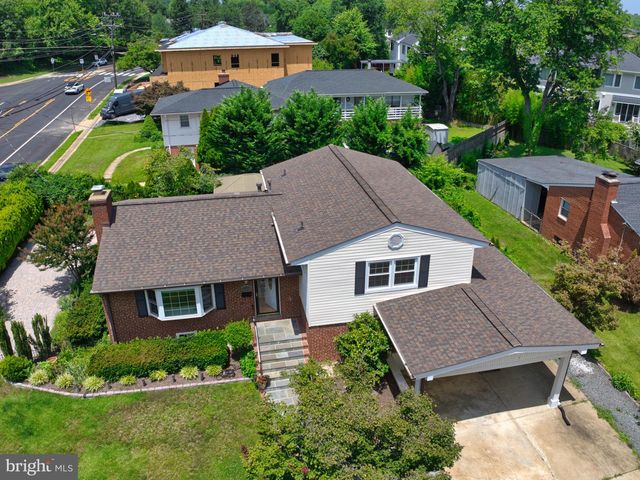 6824 FELIX ST, Mclean, VA 22101
