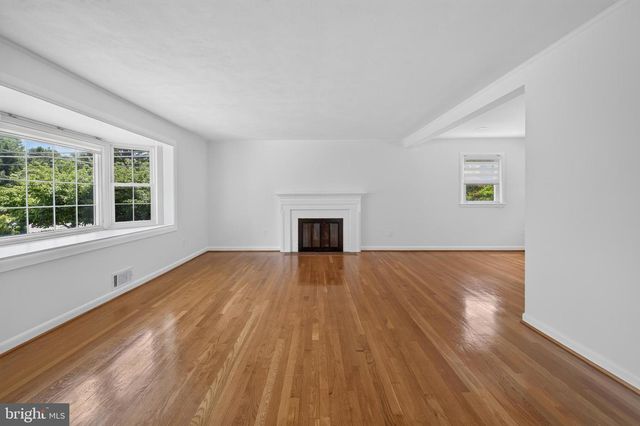 6824 FELIX ST, Mclean, VA 22101