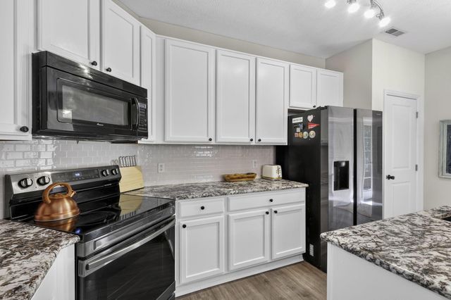 6127 Rackley Way, Westerville, OH 43081